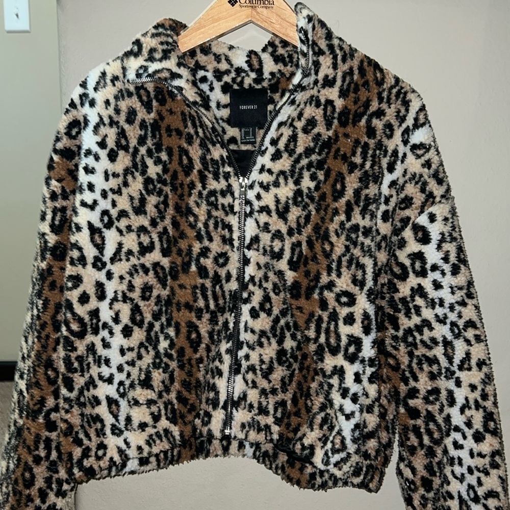 Forever 21 Teddy Jacket. Size S/M